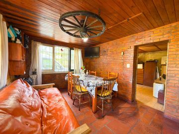 EN VENTA CASA QUINTA ZONA CERRO LEONES TANDIL