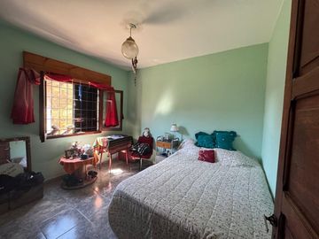 VENTA CASA + DPTO ALTO GORRITI
