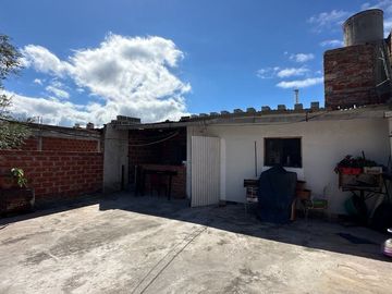VENTA CASA + DPTO ALTO GORRITI