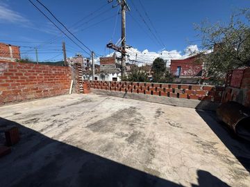 VENTA CASA + DPTO ALTO GORRITI