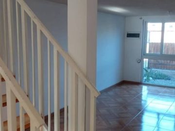 CASA MELIPILLA, LOS ESPINOS 138