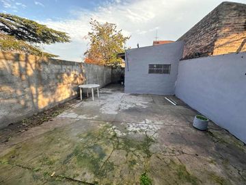 Casa en alquiler en Moreno Centro