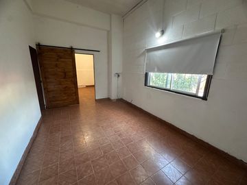 Casa en alquiler en Moreno Centro