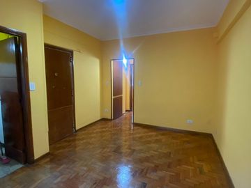 VENTA DEPARTAMENTO 2 AMBIENTES CON PATIO NUÑEZ