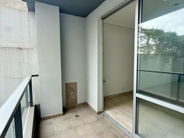 VENTA 3 AMB C/ BALCON A ESTRENAR CABALLITO