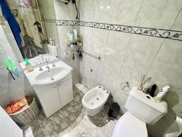 Casa tres dormitorios zona sur, financiacion