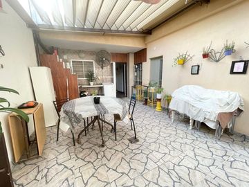 Casa tres dormitorios zona sur, financiacion
