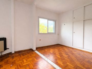PH 3 AMB EN VENTA EN P. CHACABUCO C/COCH Y TERRAZA