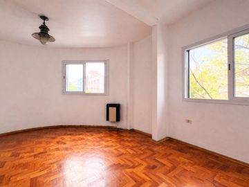 PH 3 AMB EN VENTA EN P. CHACABUCO C/COCH Y TERRAZA