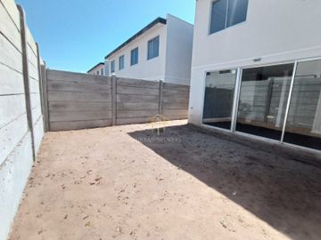 Casa en arriendo  en LA SERENA