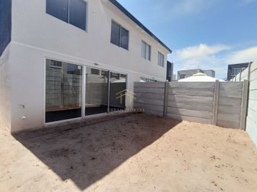 Casa en arriendo  en LA SERENA