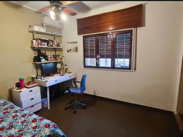 VENTA CASA AYACUCHO TRES HABITACIONES APTO CREDITO