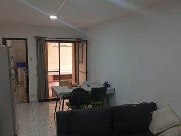 VENTA CENTRO  DEPARTAMENTO 2 DORMITORIOS Y TERRAZA