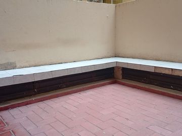 VENTA CENTRO  DEPARTAMENTO 2 DORMITORIOS Y TERRAZA