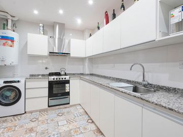 VTA DPTO 3 AMB C/PATIO TOTALMENTE RENOVADO FLORES