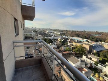 VENTA DEPARTAMENTO 2 AMB. EN R. DE ESCALADA