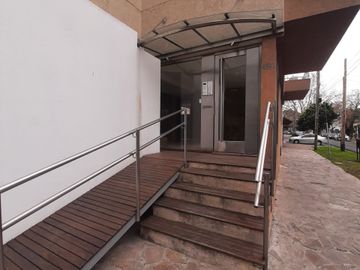 VENTA DEPARTAMENTO 2 AMB. EN R. DE ESCALADA