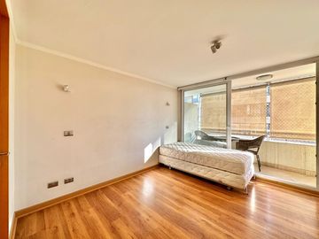 Departamento en Venta en HERNANDO DE AGUIRRE CON POCURO