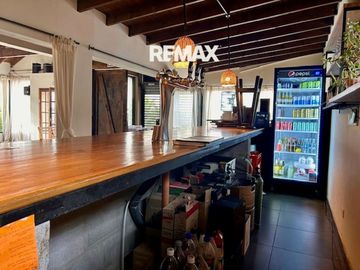 Alquiler Local Pilar - Estilo Industrial Rubros