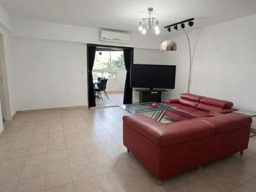 VENTA PH 3 AMBIENTES CON TERRAZA EN FLORES