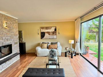 Casa en venta  en LO BARNECHEA