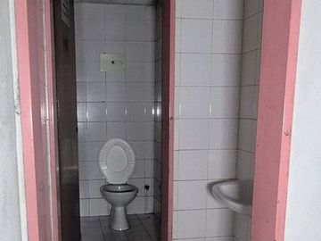 VENTA DE COCHERA EN VILLA LURO PERMUTA
