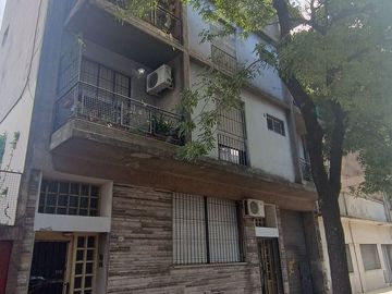 VENTA DEPARTAMENTO 3 AMB CALLE YERBAL FLORESTA