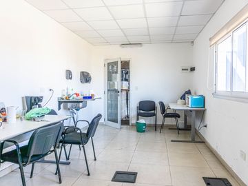 ALQUILER NAVE INDUSTRIAL DE 3500M2 - ZARATE