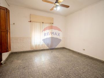 Casa en venta 2 dormitorios y patio en planta baja