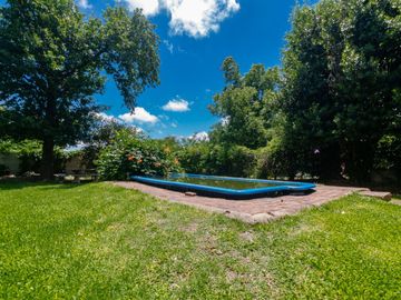 VENTA CASA A REFACCIONAR EN RINCON