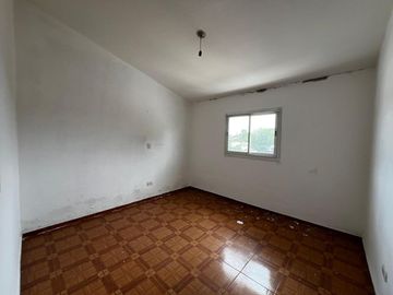 Casa mas departamento en barrio Ayacucho, Cordoba