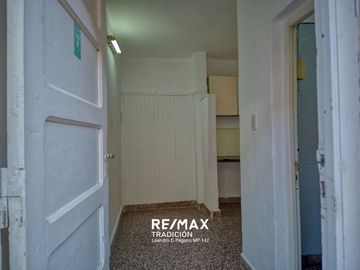 EDIFICIO CENTRICO EN VENTA C/ LOCALES COMERCIALES