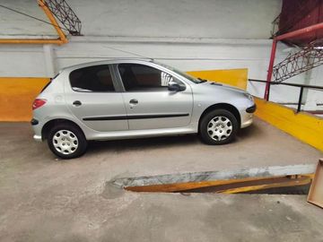 COCHERA FIJA Y CUBIERTA EN VENTA BELGRANO COLEGIAL