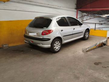 COCHERA FIJA Y CUBIERTA EN VENTA BELGRANO COLEGIAL