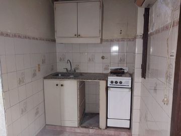 VENTA DE PH 2 AMBIENTES  MORÓN