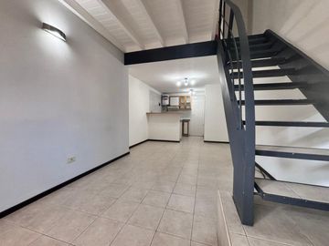 VENTA PH TIPO LOFT EN BOEDO. EXCELENTE OPORTUNIDAD