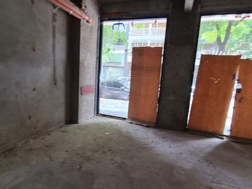 VENTA LOCAL  COMERCIAL PB  FRENTE NUÑEZ  ESTRENAR