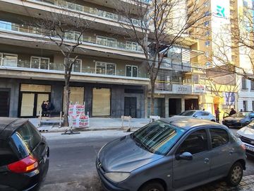 VENTA LOCAL  COMERCIAL PB  FRENTE NUÑEZ  ESTRENAR