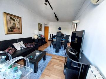 VILLA URQUIZA 3 AMBIENTES AL FRENTE BALCON Y PATIO