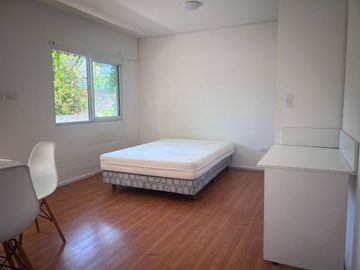 VENTA DPTO 1 ambiente DIVISIBLE con BALCON CASEROS