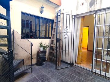 VENTA PH AVELLANEDA 3 AMB QUINCHO PATIO S/EXPENSAS