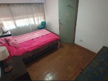 Venta PH 4 ambientes Pompeya
