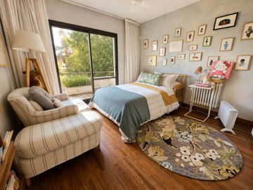 Casa Venta y alquiler Marina del Sol 4 dormitorios jardin pileta amarra amenities