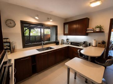 Casa Venta y alquiler Marina del Sol 4 dormitorios jardin pileta amarra amenities