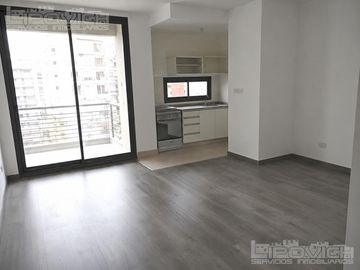 Alquiler monoambiente. 8º piso Contrafrente. Pileta. Balcón. Amenities. Granaderos al 600 - Flores