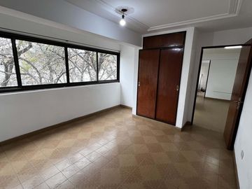 Departamento céntrico guemes al 1300