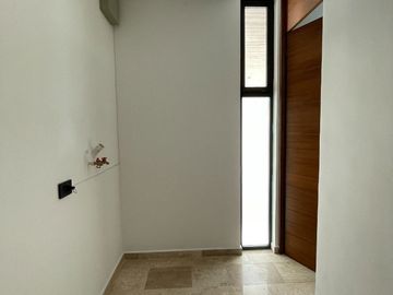 CASA EN VENTA EN MÉRIDA YUCATÁN EN PRIVADA EN TEMOZÓN NORTE