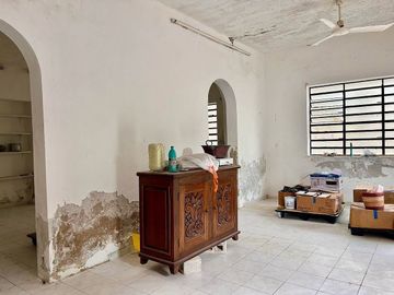 CASA PARA PROYECTO DE REMODALACIÓN EN ITZIMNÁ EN MÉRIDA YUCATÁN