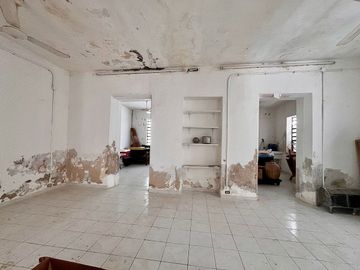 CASA PARA PROYECTO DE REMODALACIÓN EN ITZIMNÁ EN MÉRIDA YUCATÁN