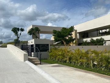 Terreno en Venta en Tamanché, Carretera Mérida-Progreso. Provincia